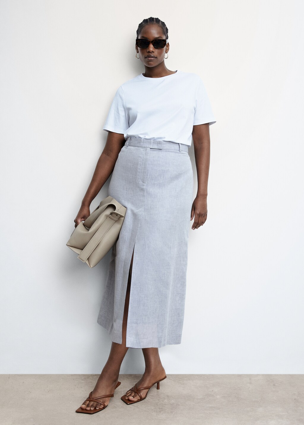 Linen skirt with slit - Details of the article 4