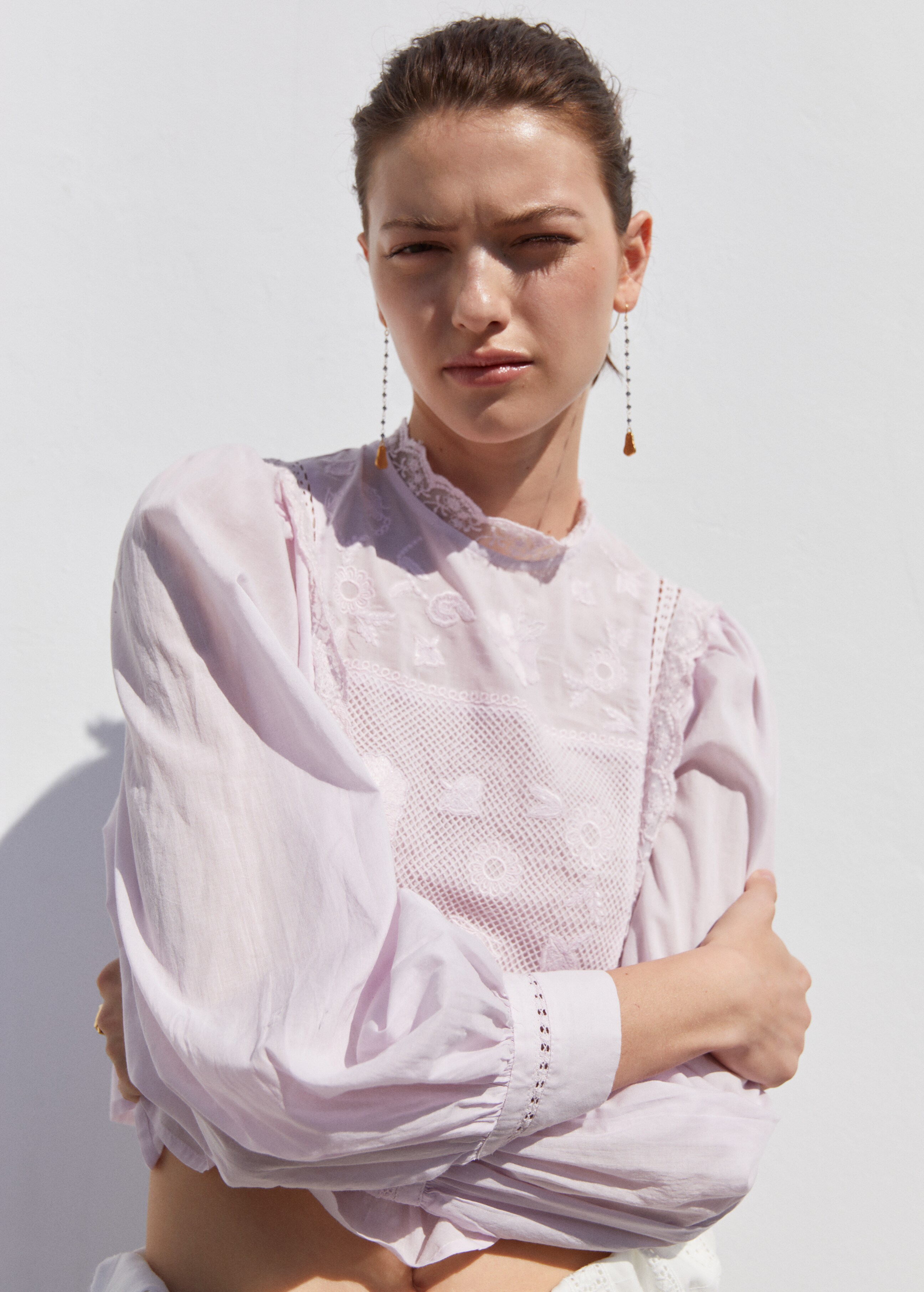 Embroidered puff-sleeve blouse - Details of the article 1