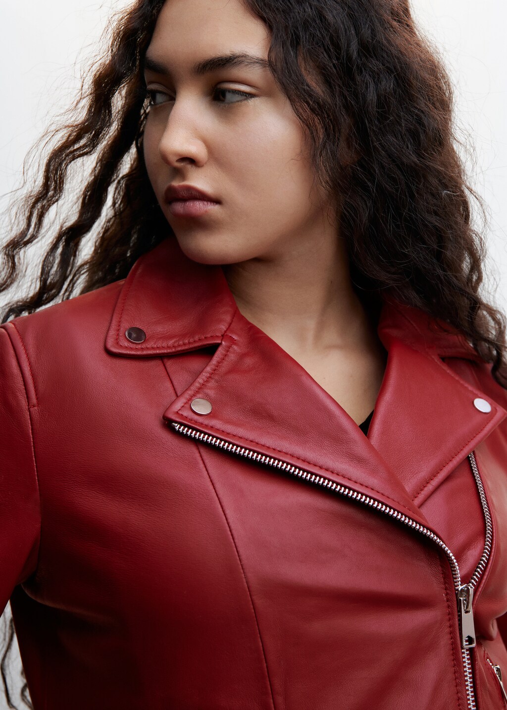 Leather biker jacket - Details of the article 4