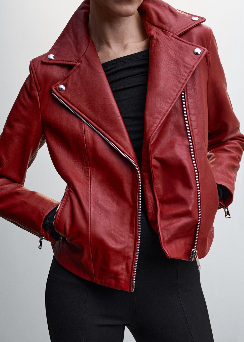 Leather biker jacket - Details of the article 6