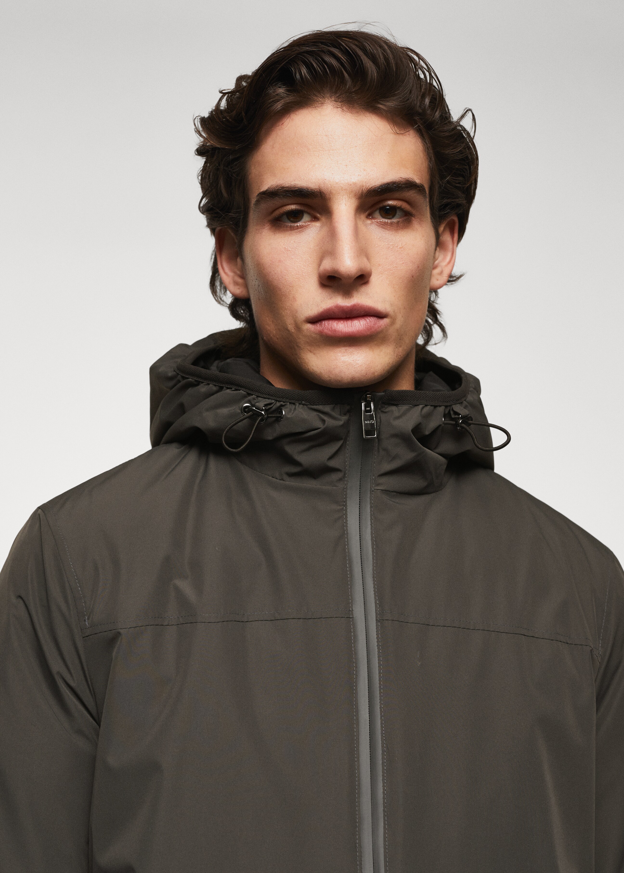 Raincoat hooded jacket - Details of the article 1