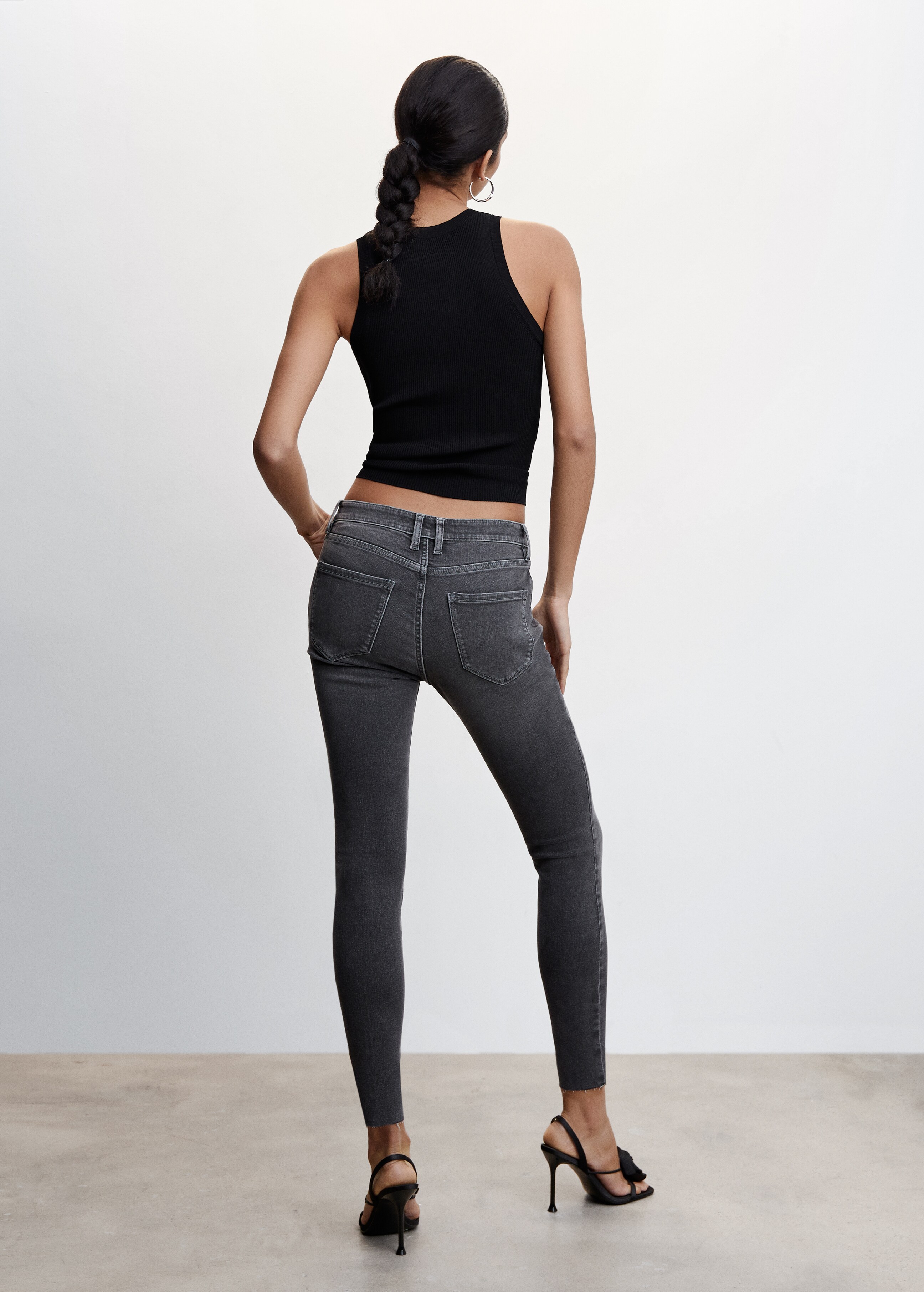 Skinny cropped jeans - Reverse of the article