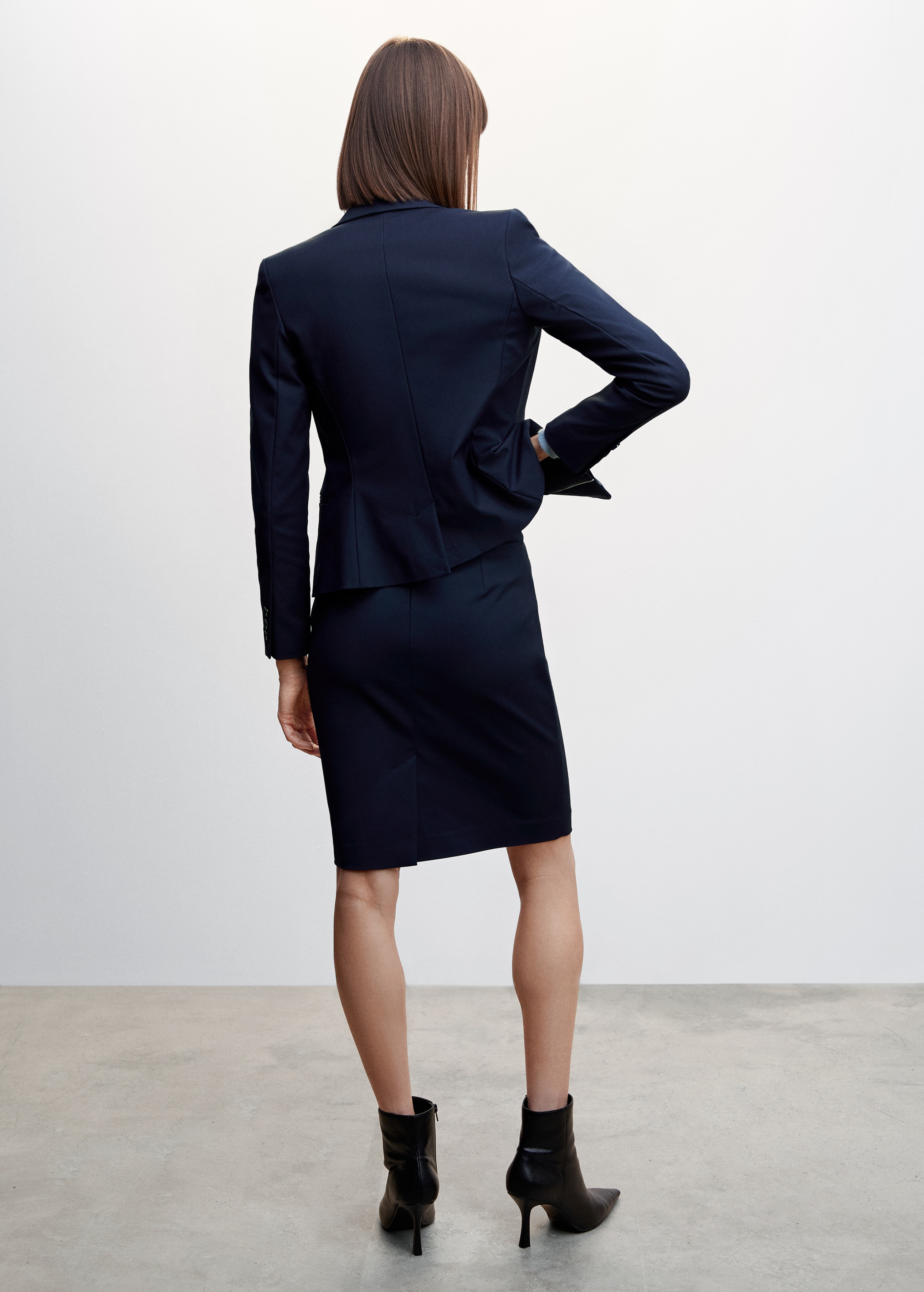 Suit pencil skirt - Reverse of the article