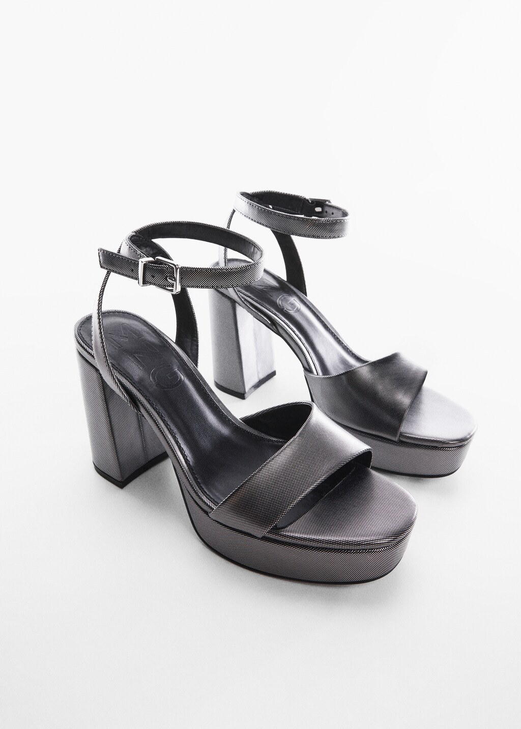 Metallic platform sandal - Medium plane