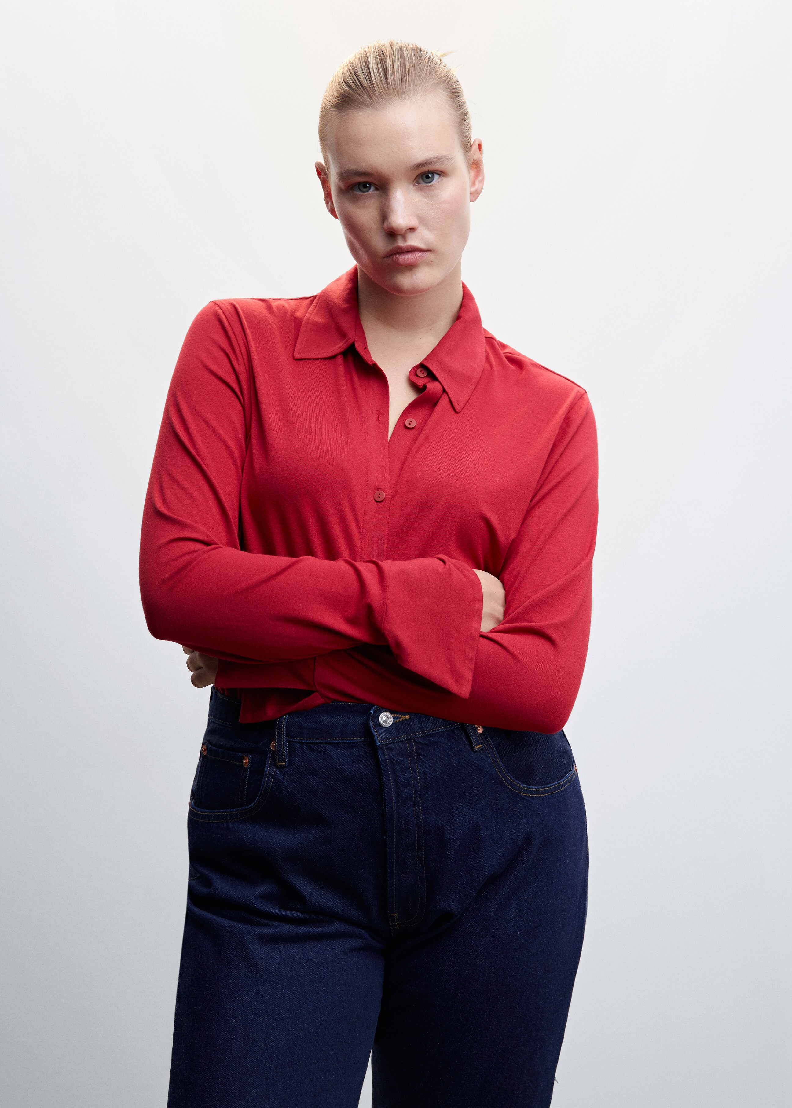 Buttoned flowy shirt - Details of the article 5