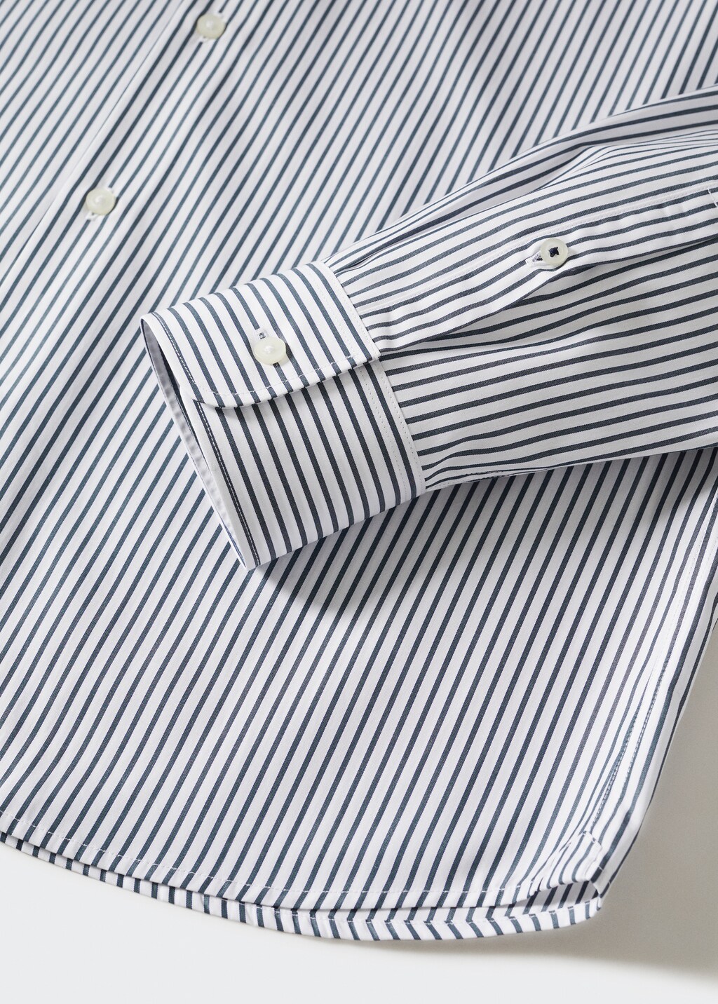 Slim fit striped cotton shirt - Details of the article 8