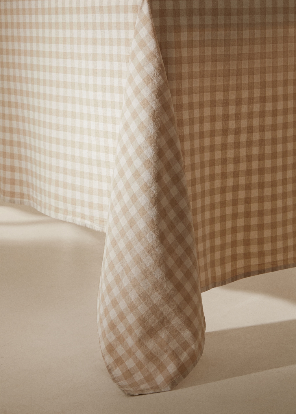 Check cotton tablecloth 150x250cm - Details of the article 8