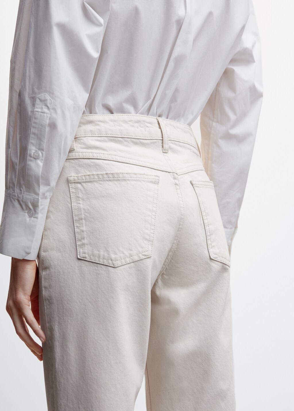 Mom Jeans mit hohem Bund - Detail des Artikels 6