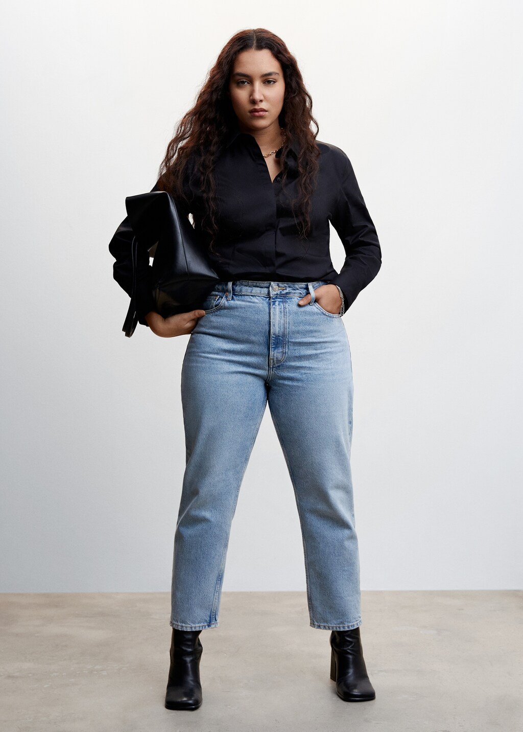 Mom Jeans mit hohem Bund - Detail des Artikels 3