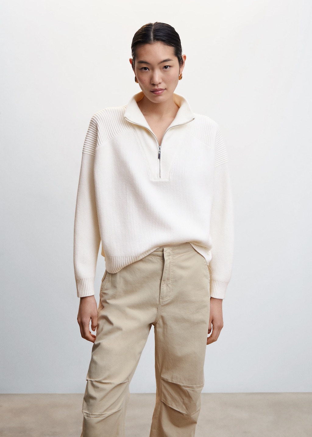 High neck sweater with zip - Medium plane