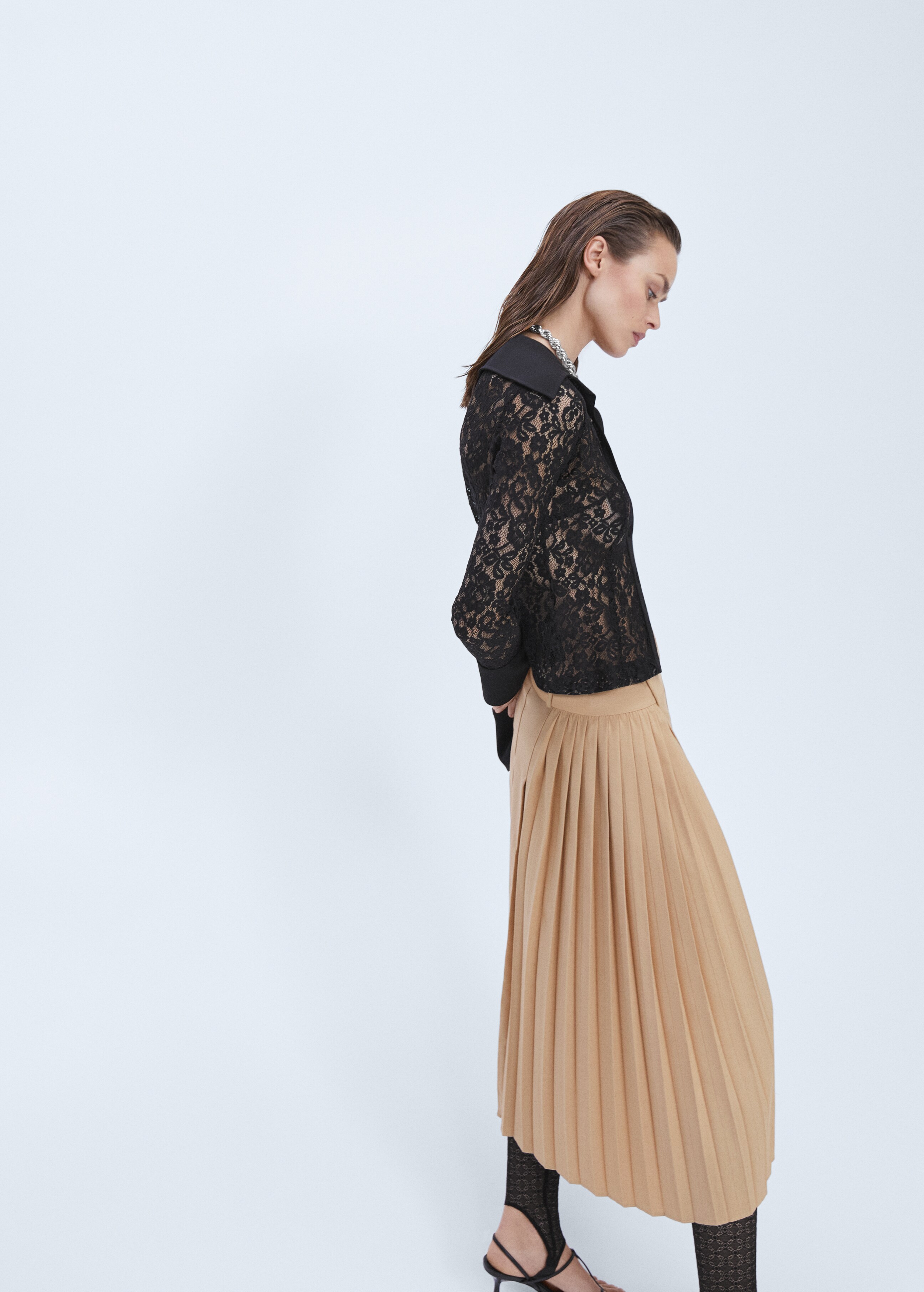 Pleated midi skirt - Details of the article 2