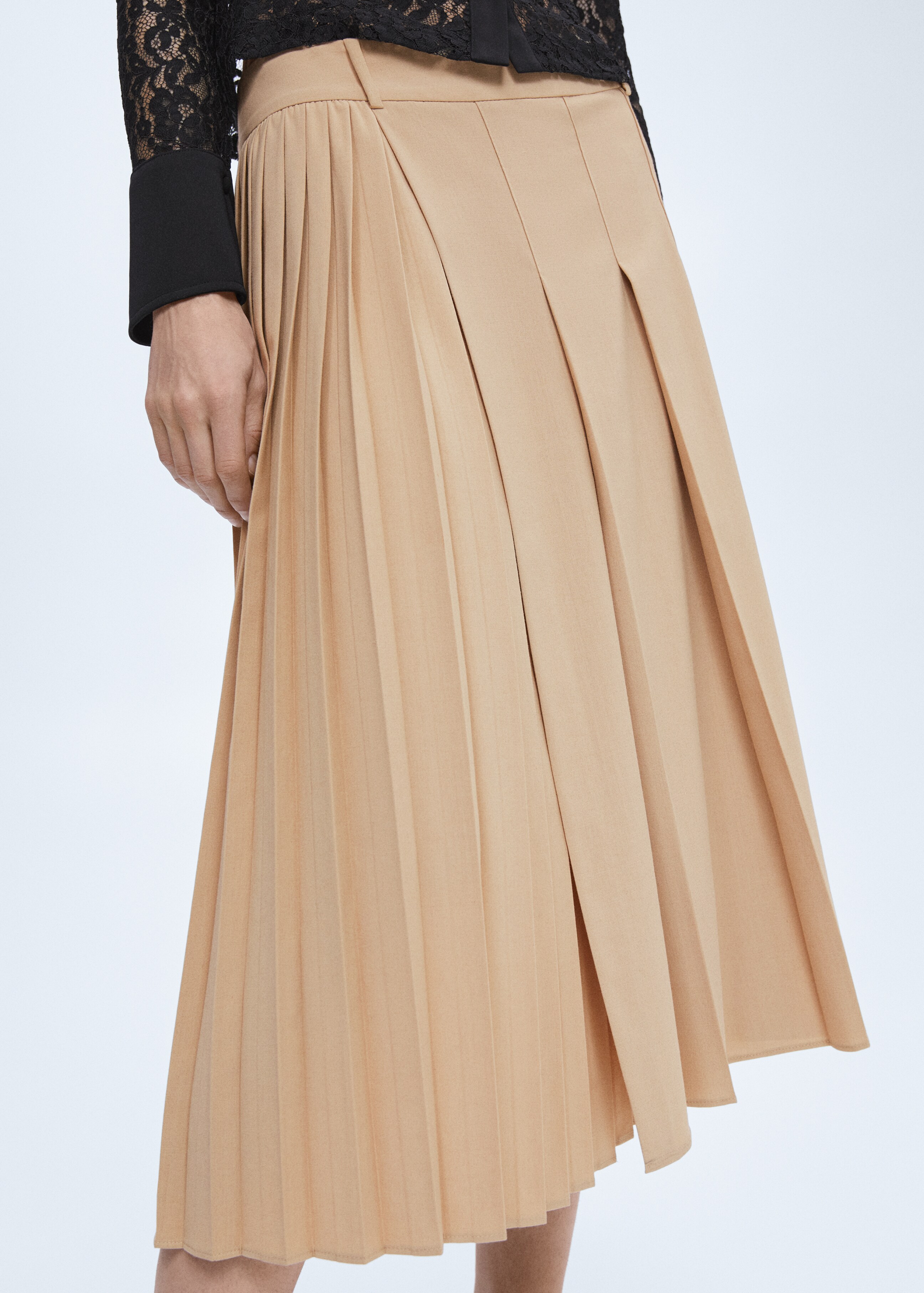 Pleated midi skirt - Details of the article 6