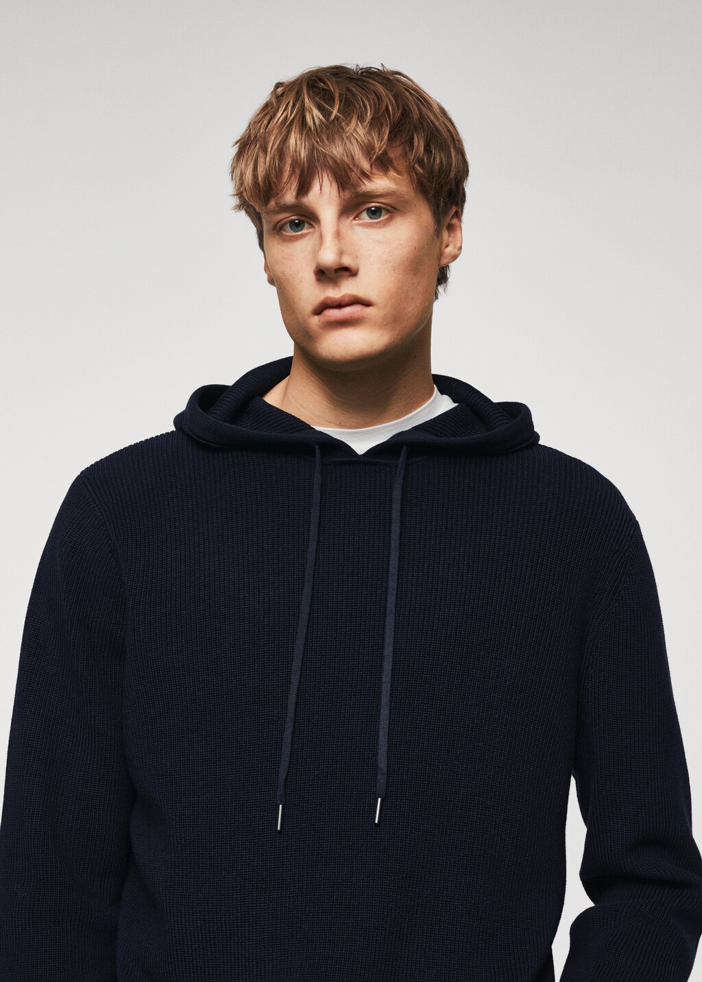 Structured hooded sweater - Details of the article 1