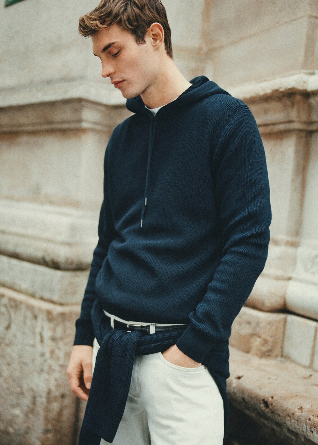 Structured hooded sweater - Details of the article 5