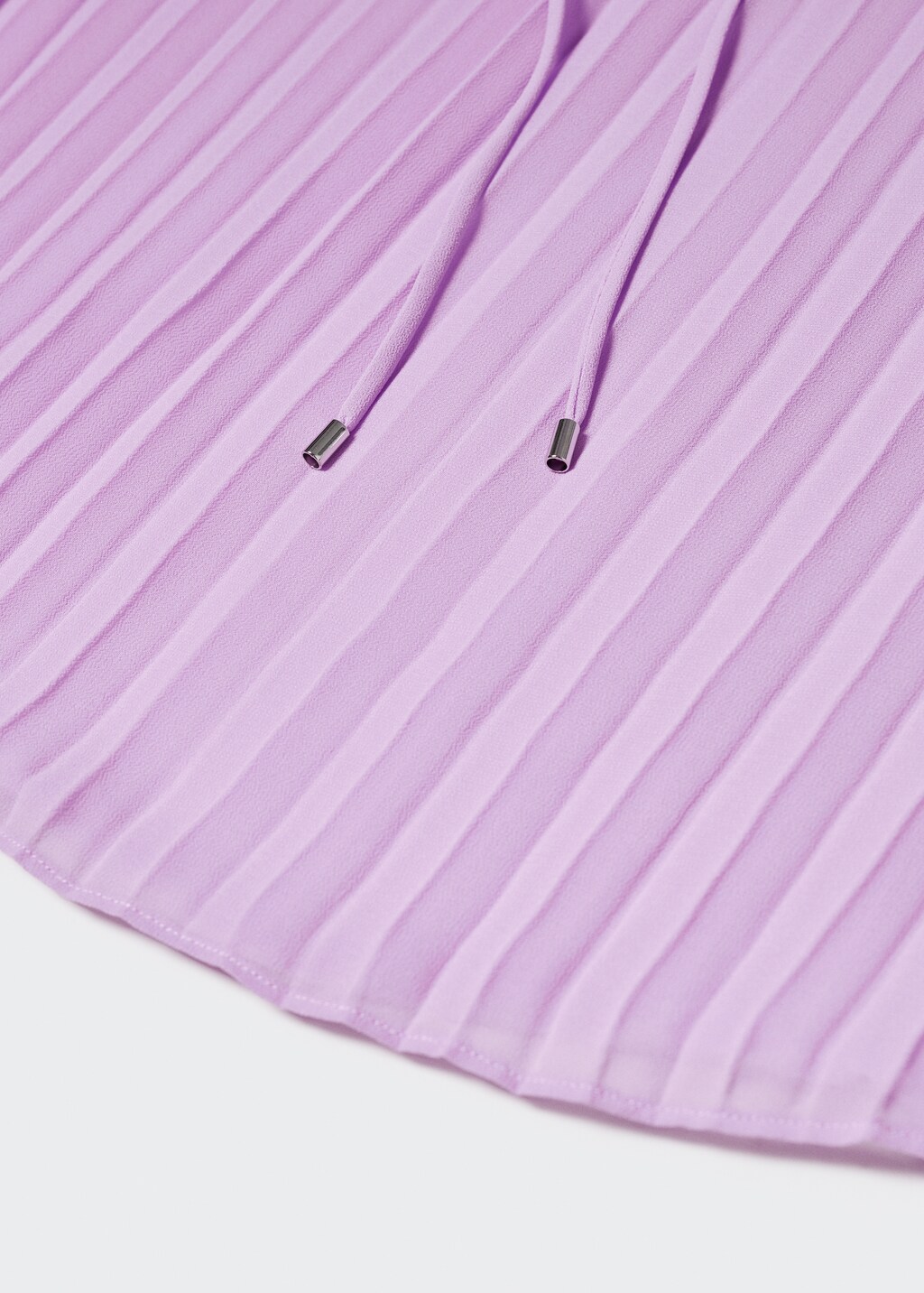 Pleated blouse with puffed sleeves - Details of the article 8