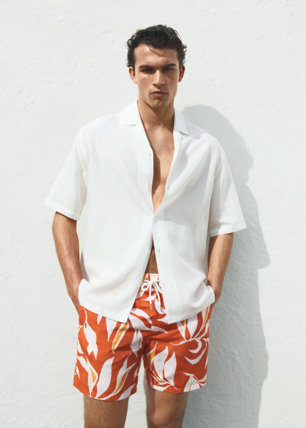 Tropical print swimming trunks - Details of the article 5