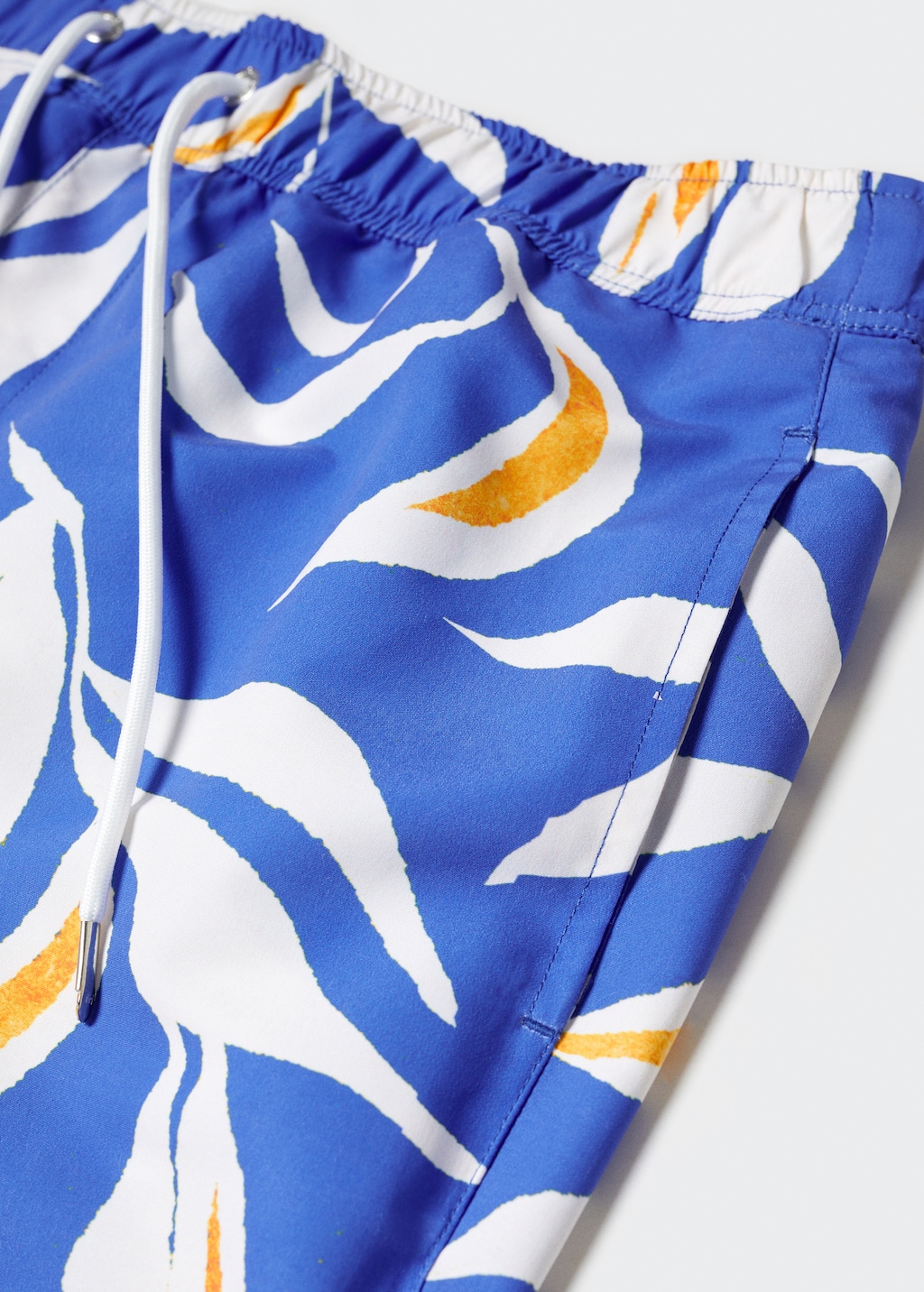 Tropical print swimming trunks - Details of the article 8