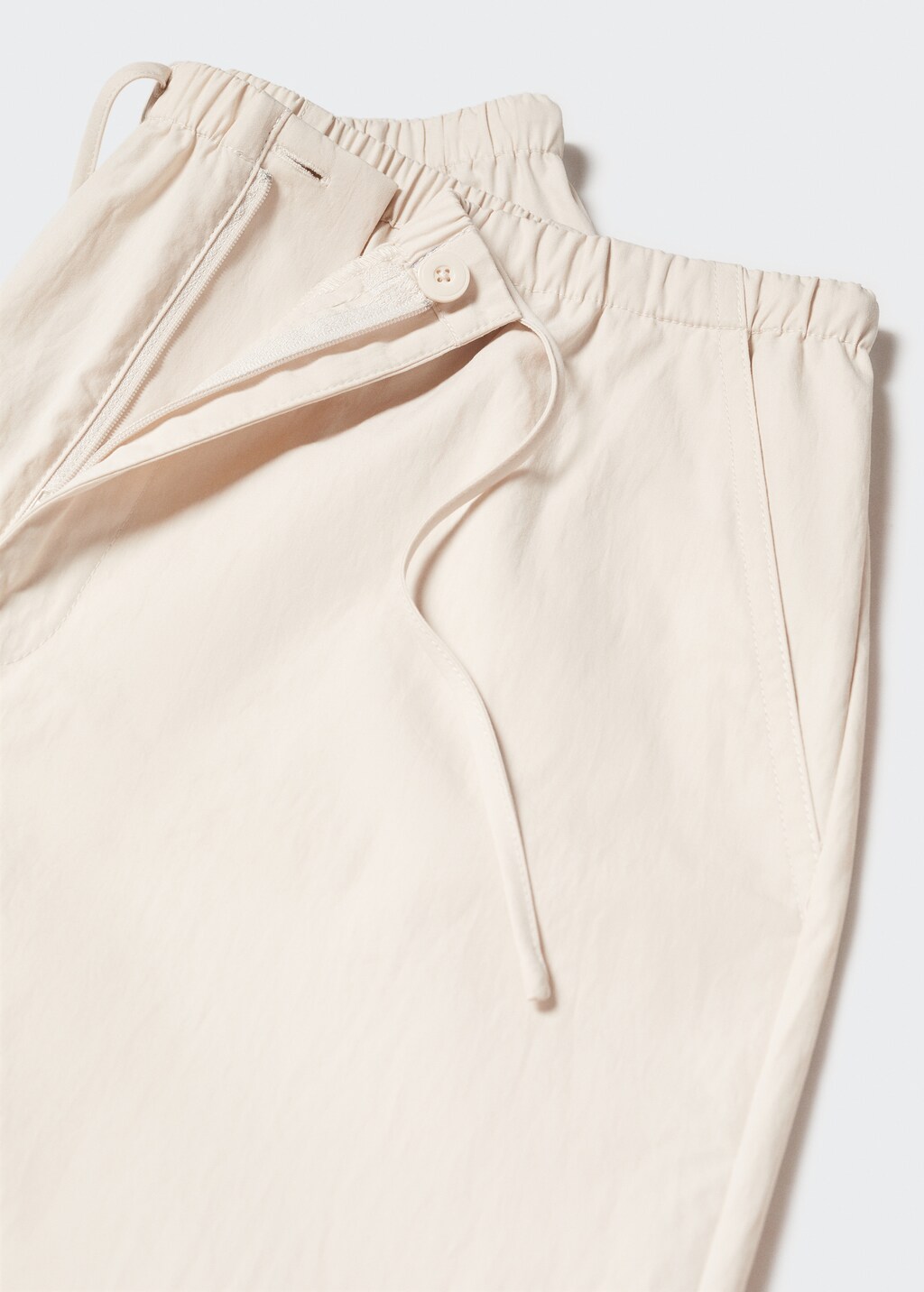 Pantalons parachute  - Detall de l'article 8