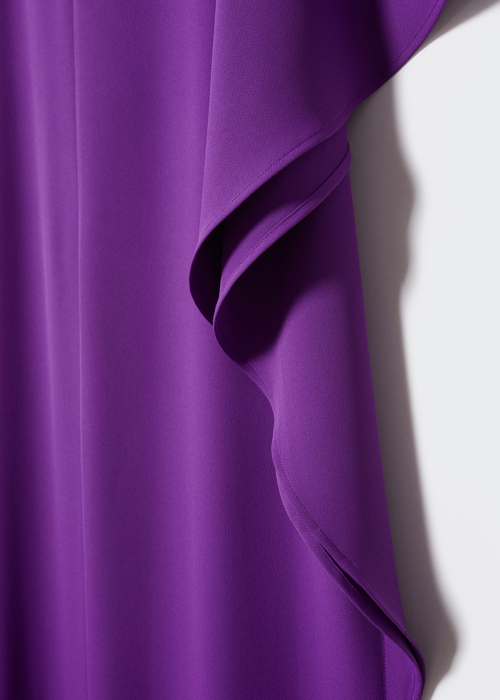 Open sleeve dress - Details of the article 8