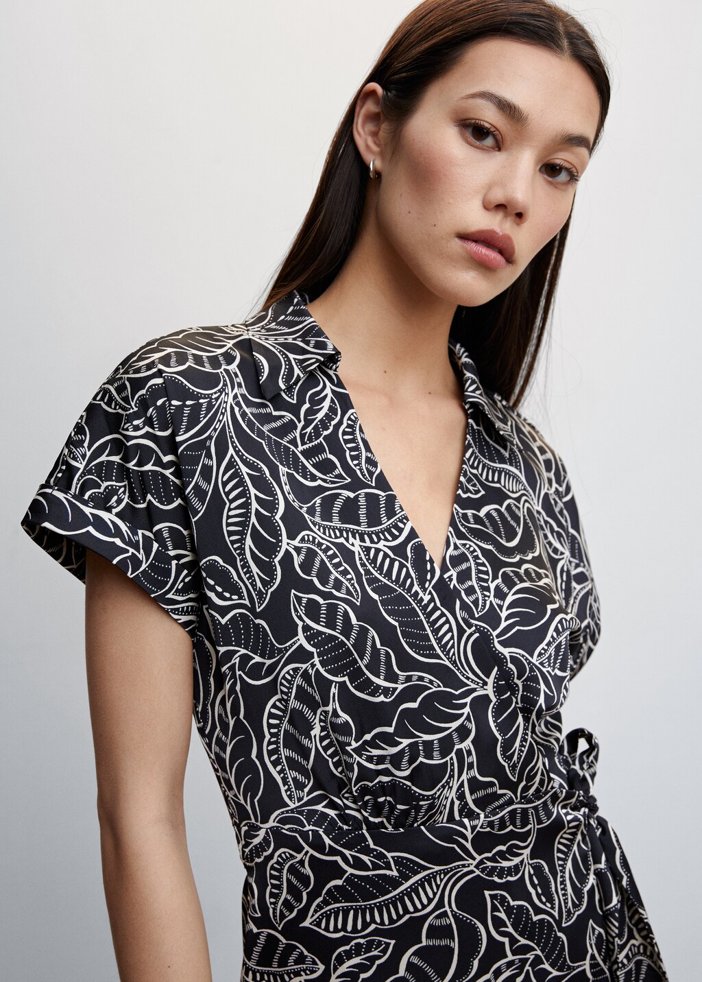 Print wrap dress - Details of the article 1