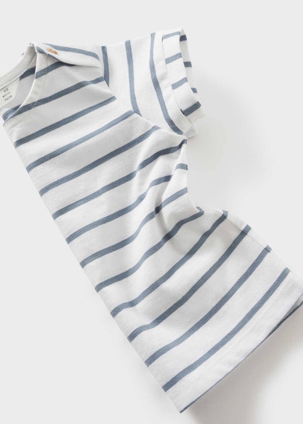 Striped T-shirt - Details of the article 8