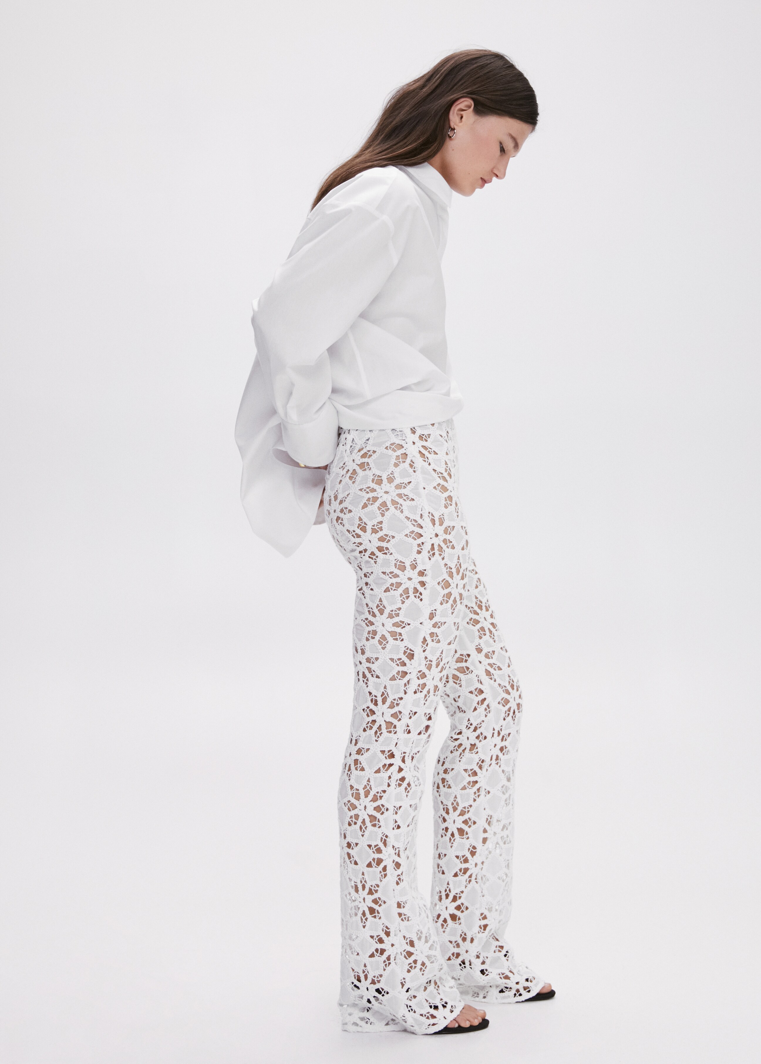 Crochet palazzo pants - Details of the article 2