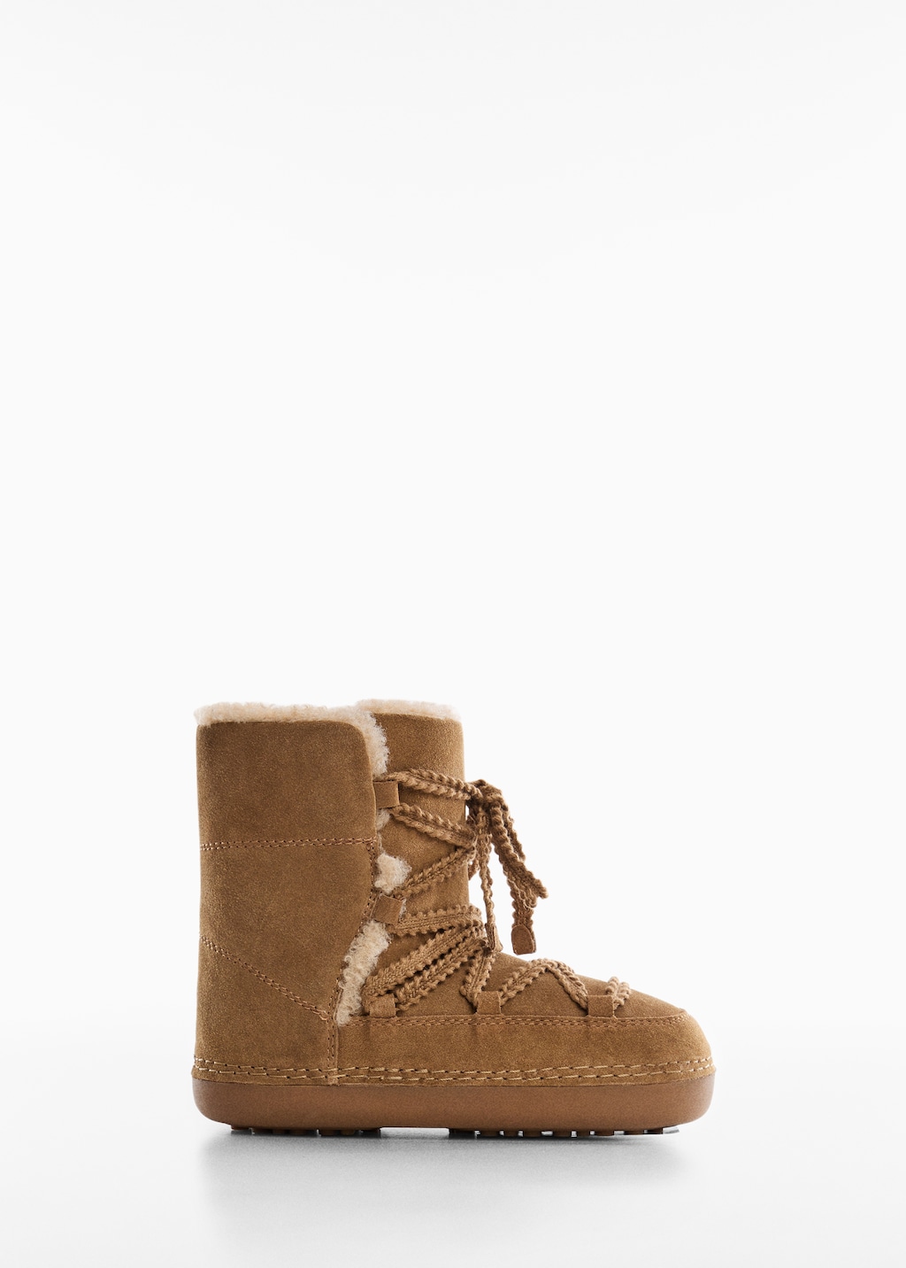 Lace-up sheepskin boots - Article without model