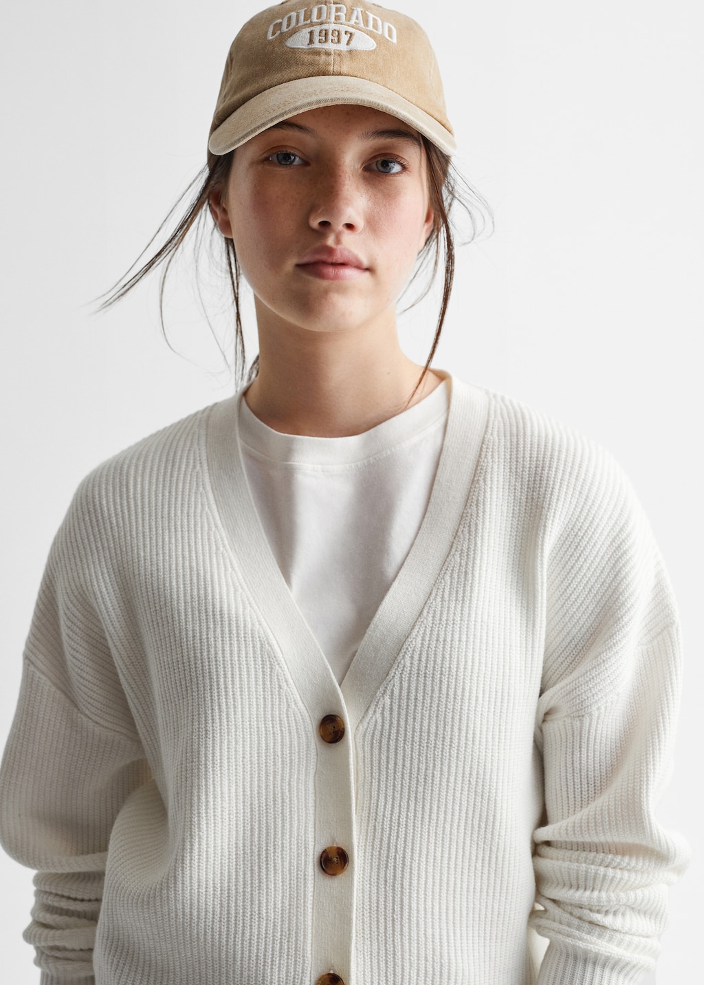 Ribbed knit cardigan - Details of the article 1