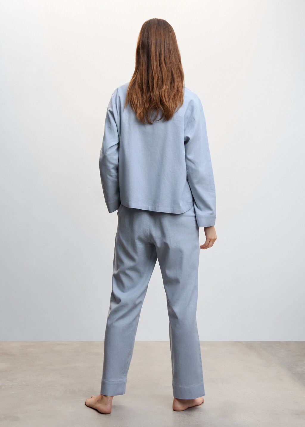 Linen pyjama shirt - Reverse of the article