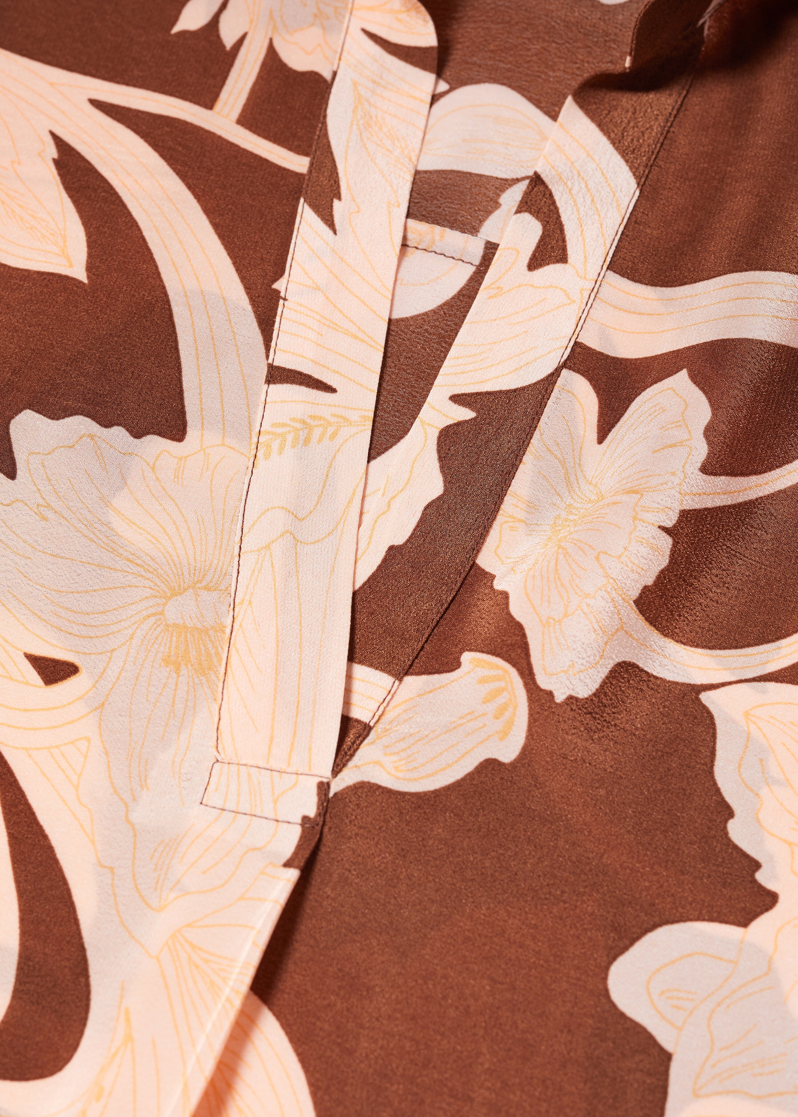 Satin print blouse - Details of the article 8