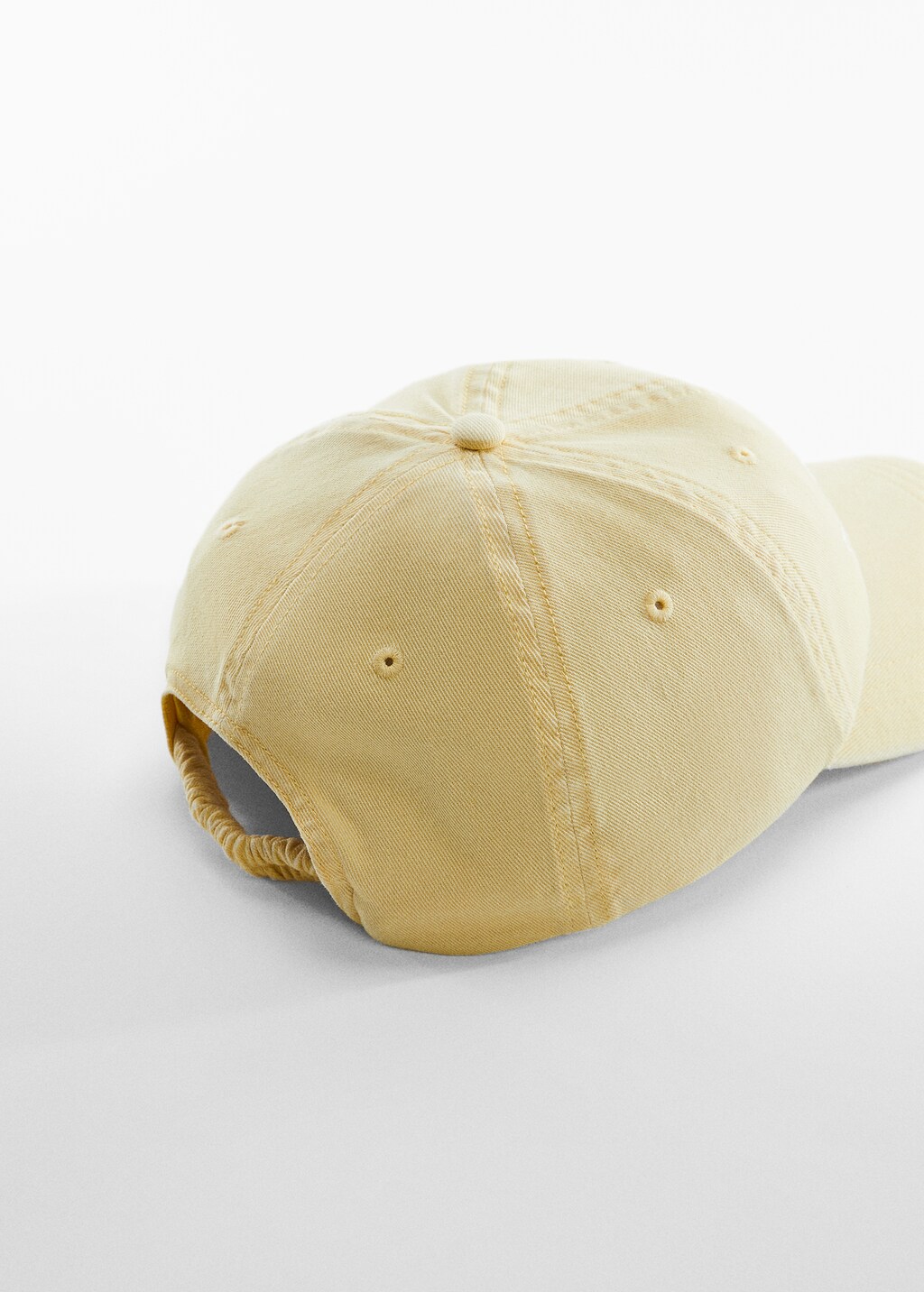 Embroidered message cap - Details of the article 1