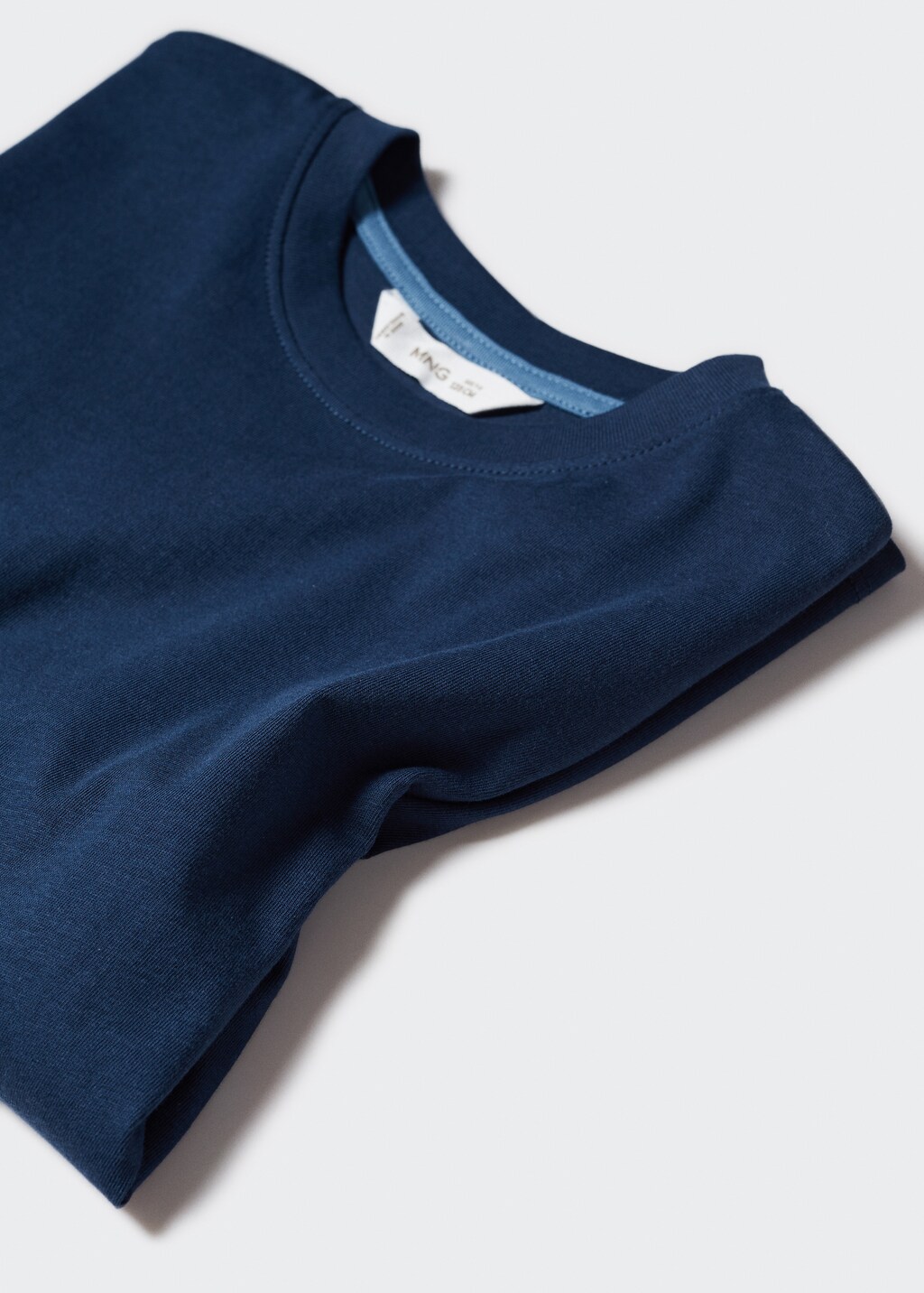 Basic 100% cotton t-shirt - Details of the article 8