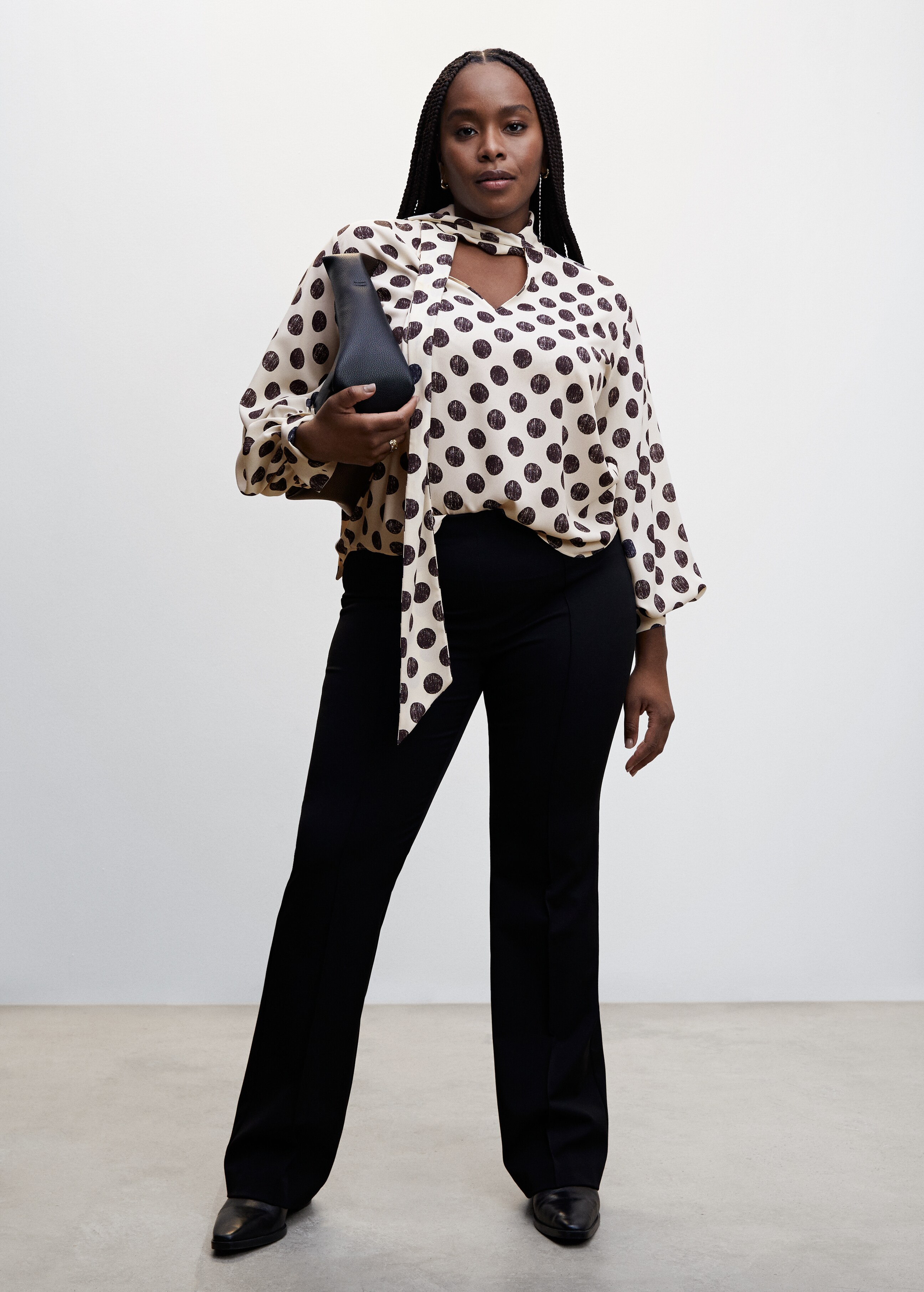 Bow polka-dot blouse - Details of the article 3