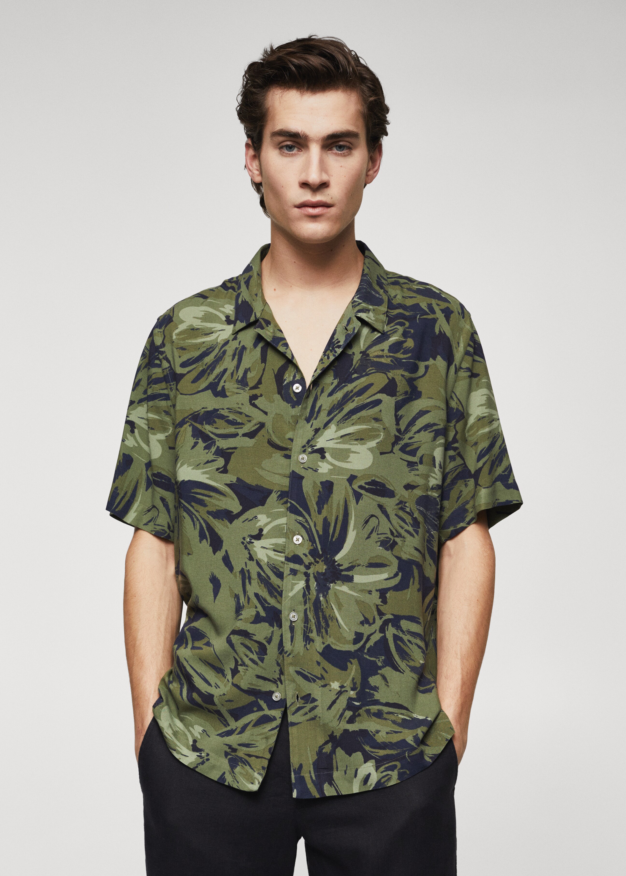 Regular fit tropical print shirt - Medium plane