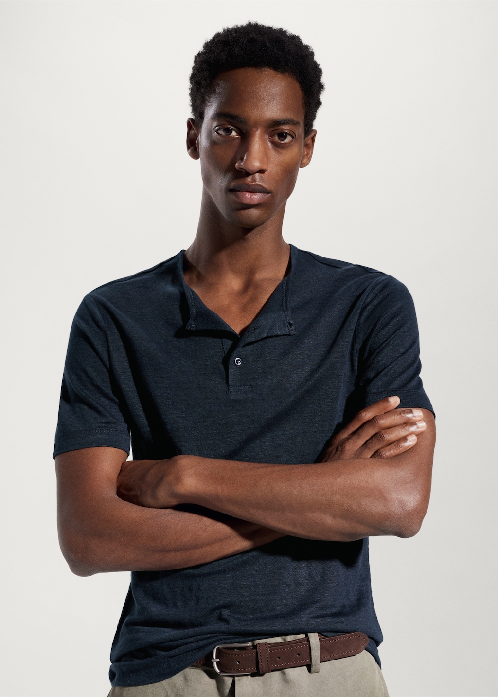 100% linen Henley t-shirt - Details of the article 1