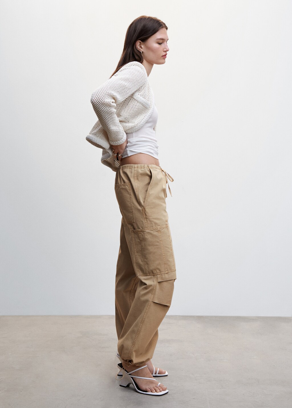 Parachute trousers - Details of the article 2