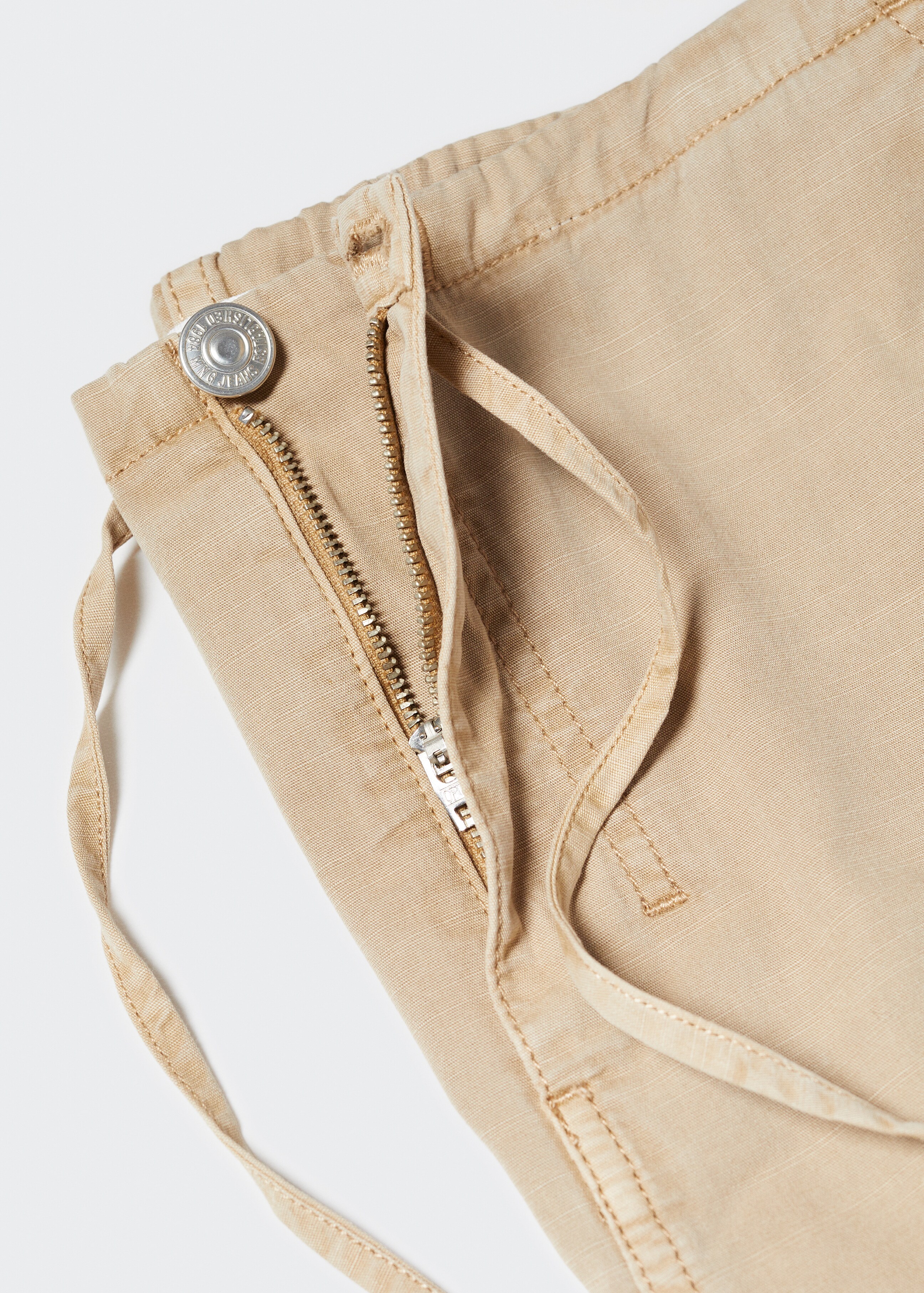Parachute trousers - Details of the article 8