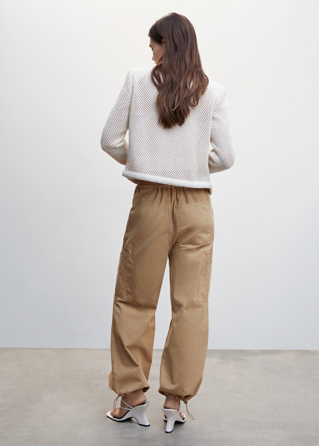 Parachute trousers - Reverse of the article