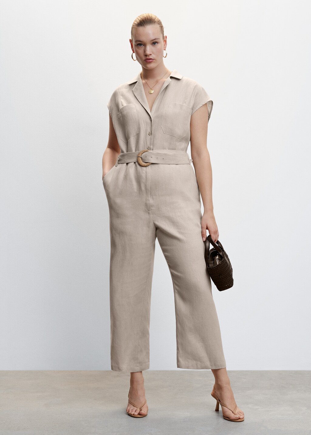 Belt linen jumpsuit - Details of the article 3