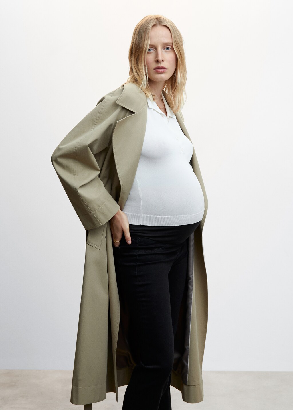 Maternity flared jeans - Details of the article 1