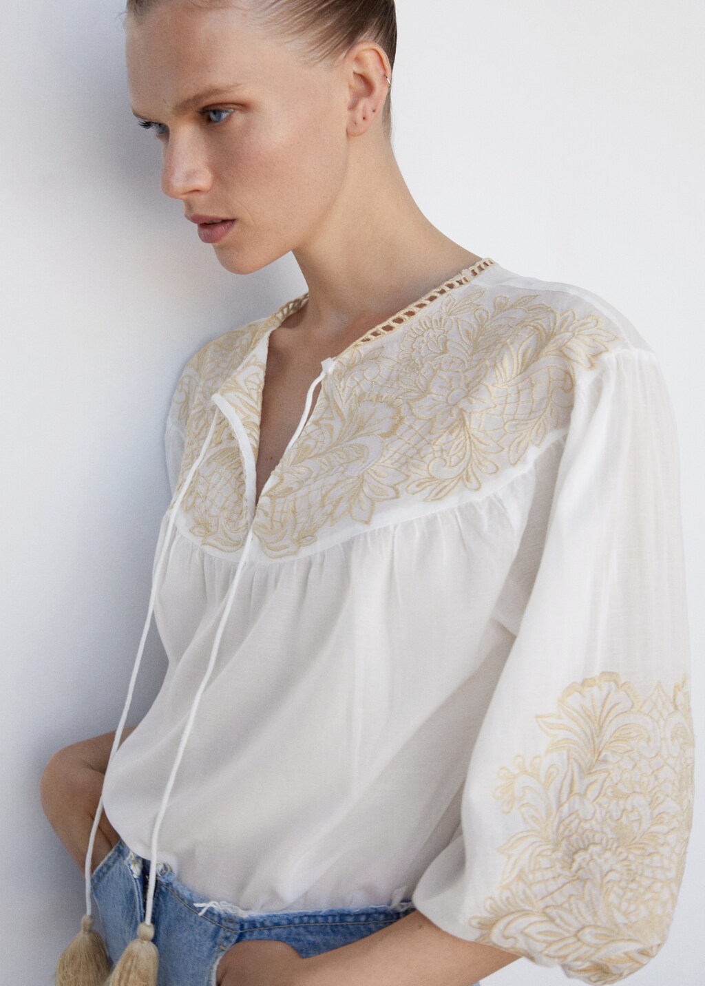 Embroidered cord blouse - Details of the article 1