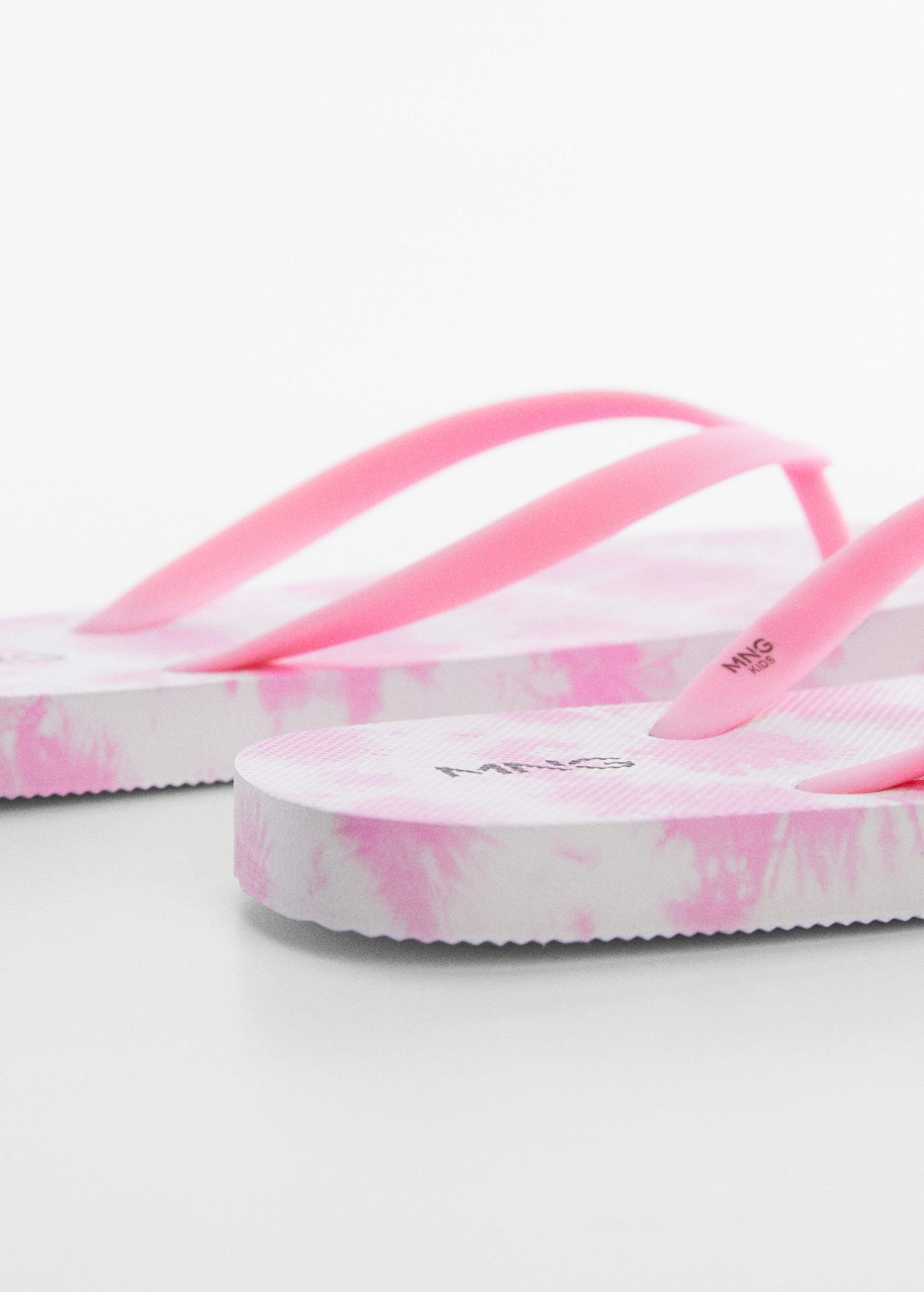 Strappy flip-flops - Details of the article 1