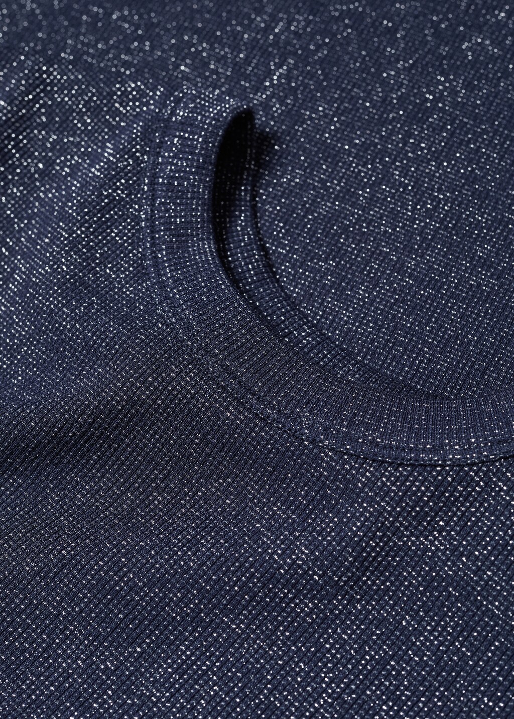 T-shirt with glitter detail - Details of the article 8