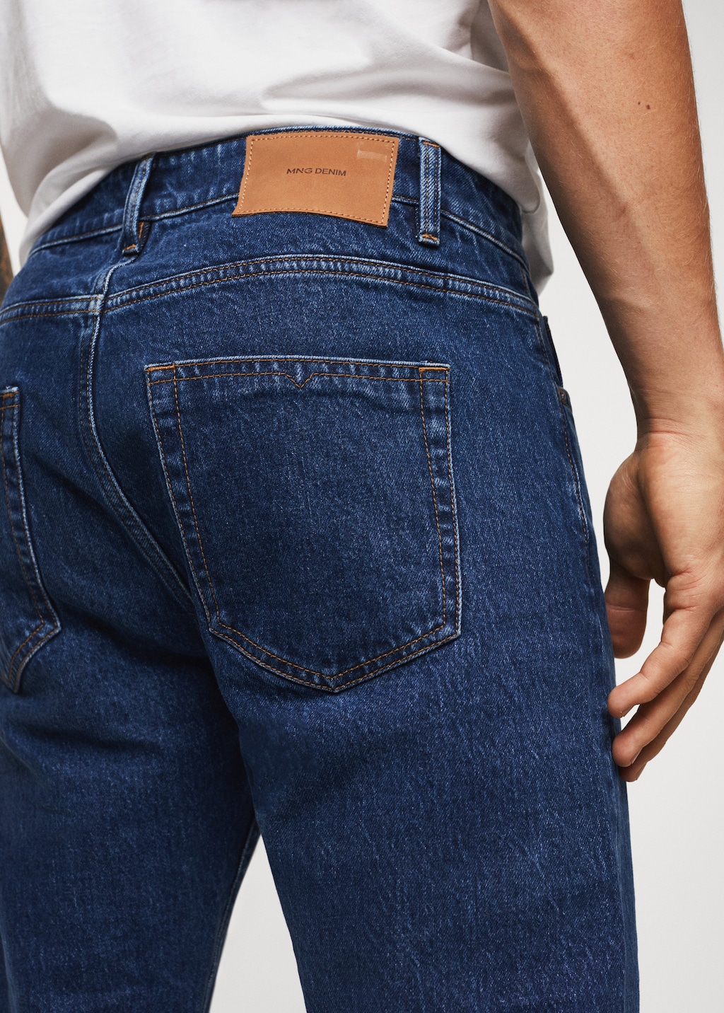 Tapered Jeans Ben in Cropped-Länge - Detail des Artikels 4