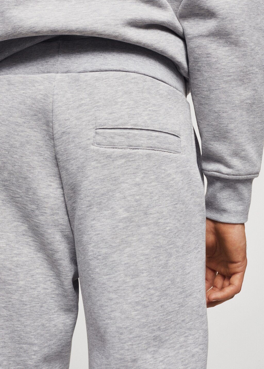 Sustainable cotton jogger trousers - Details of the article 4