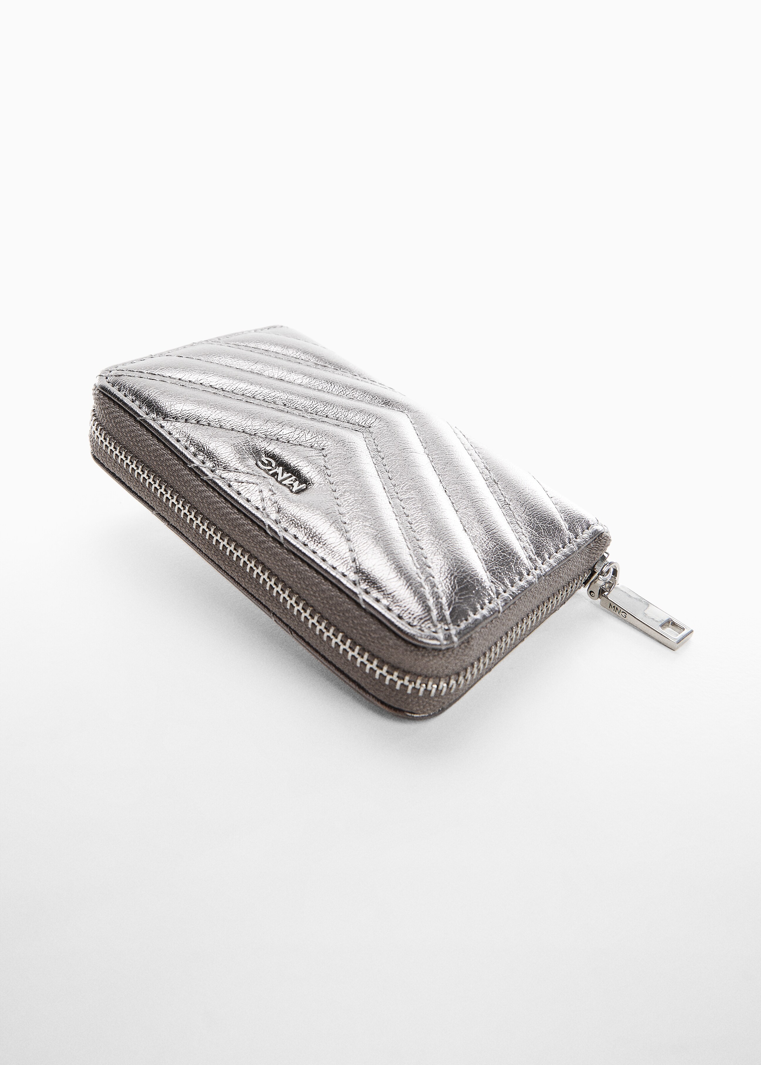Padded metallic wallet - Details of the article 1
