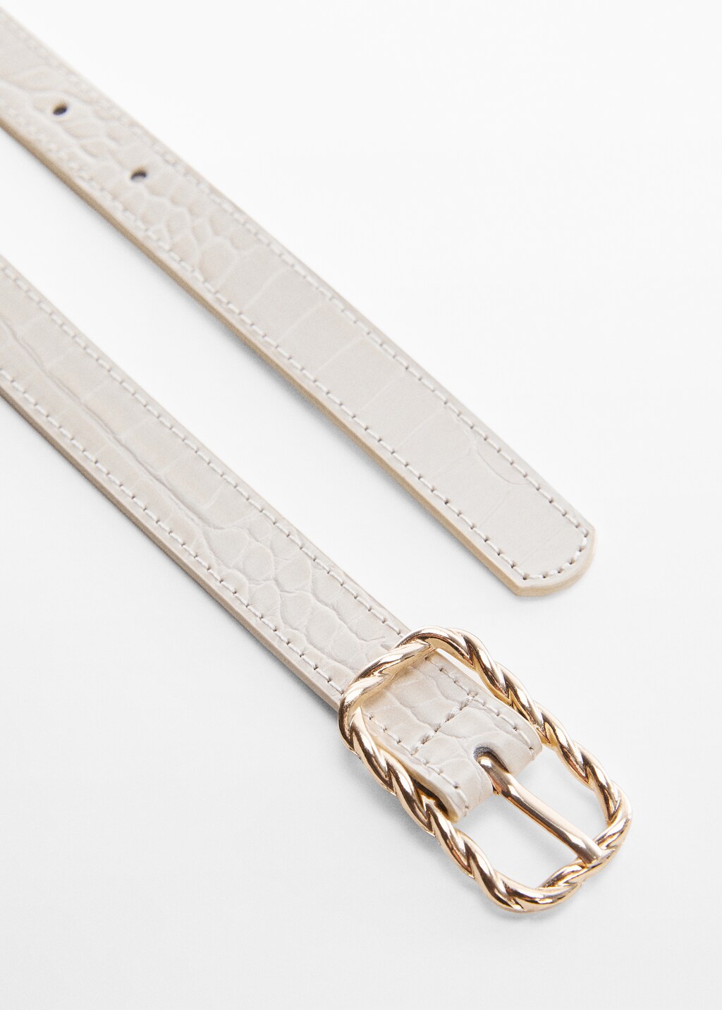 Embossed buckle belt - Details of the article 1