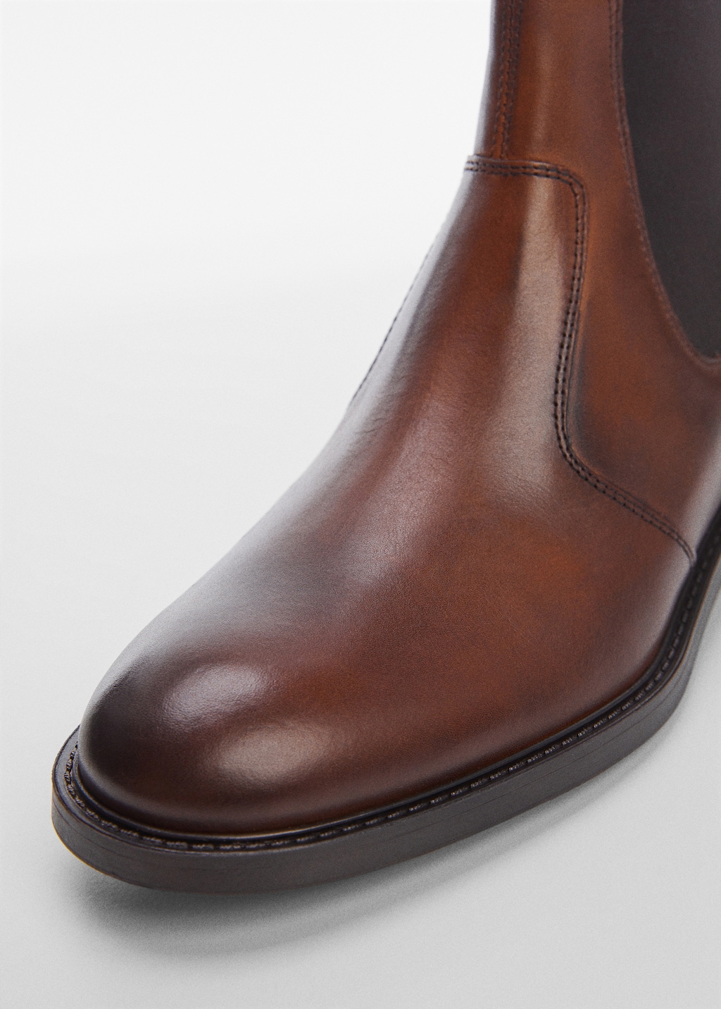 Leather Chelsea ankle boots - Details of the article 3