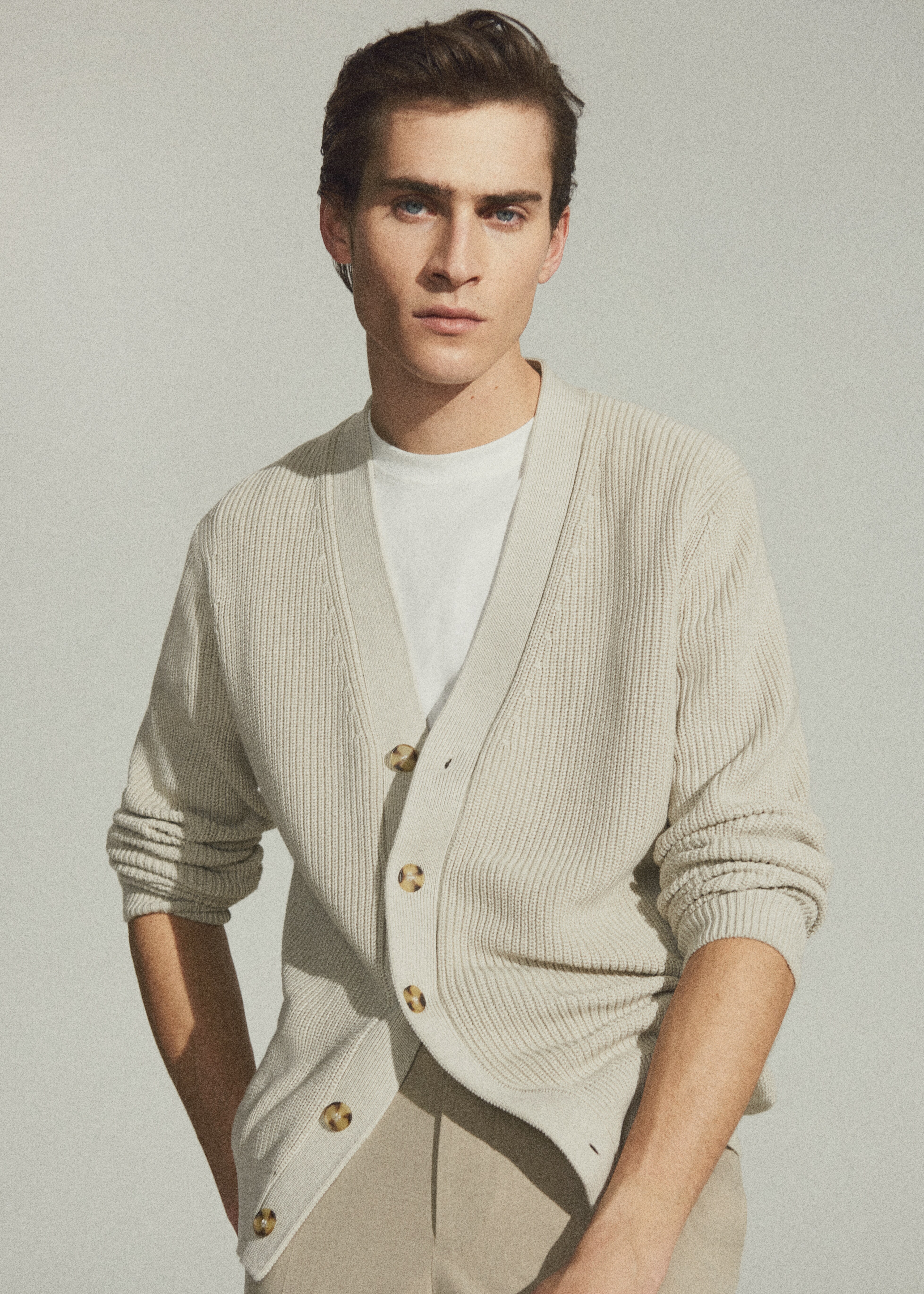 Structured cotton cardigan - Details of the article 5