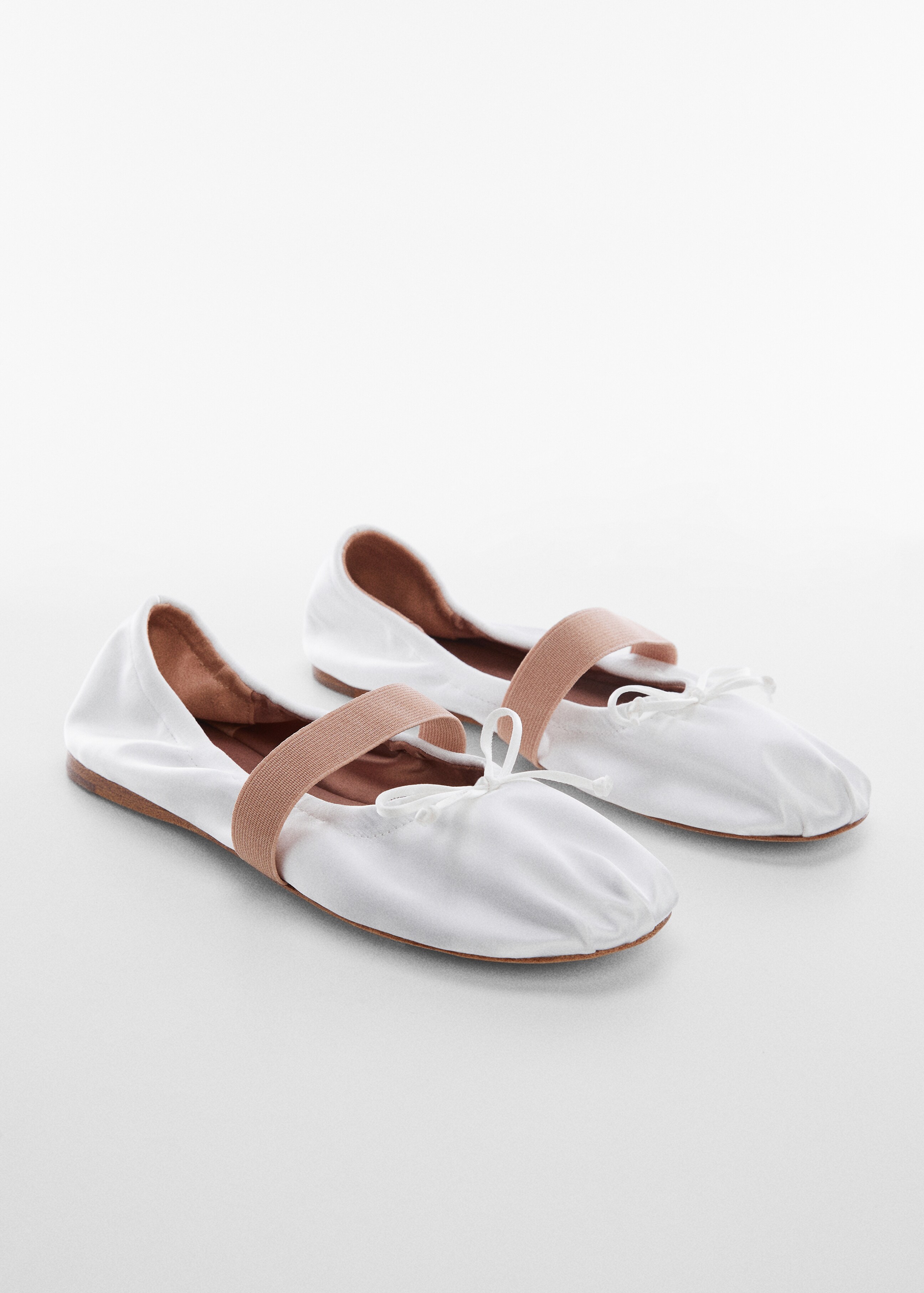 Elastic satin ballerina shoes - Medium plane